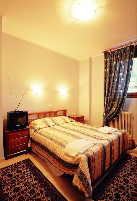 Nestorion Guesthouse Ahillion חדר תמונה